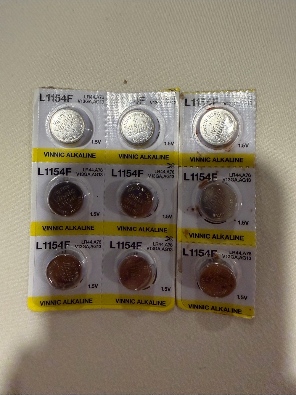 L1154F batteries